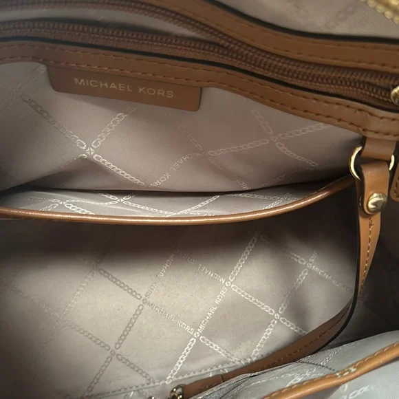 Michael Kors Pink and Orange with Gold Accents - Picture 5 of 8